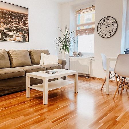 Gemütliche FeWo mit Balkon Leipzig Exterior foto